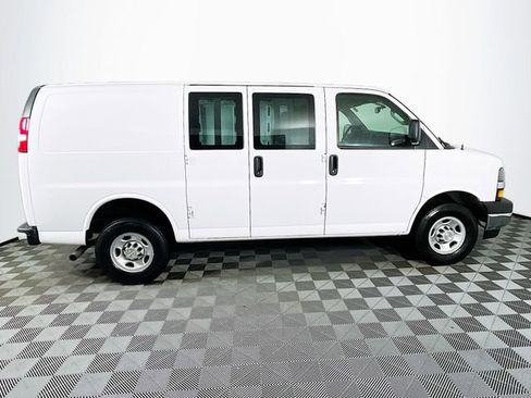 Used 2020 Chevrolet Express 2500 w/ Driver Convenience Package RWD image 9