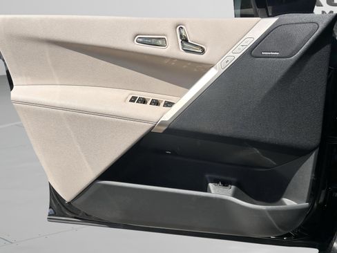 Used 2026 BMW iX xDrive45 w/ Executive Package image 29