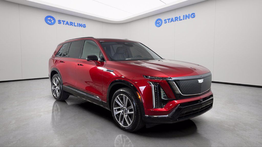 Used 2026 Cadillac Vistiq Sport w/ LPO, Floor Liner Package AWD/4WD image 29