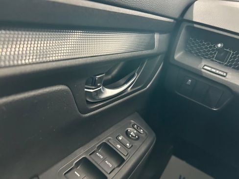 Certified 2024 Honda CR-V EX image 25
