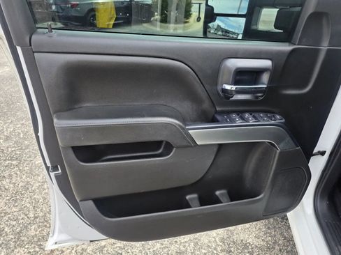 Used 2018 Chevrolet Silverado 1500 LT w/ All Star Edition RWD image 10