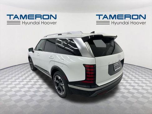 New 2026 Hyundai Palisade Limited FWD image 3