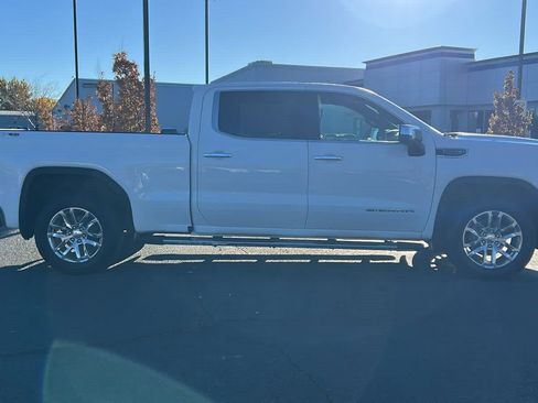 Used 2019 GMC Sierra 1500 SLT w/ SLT Premium Plus Package image 4