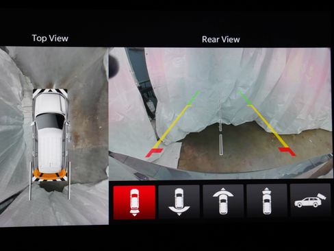 Certified 2024 Jeep Grand Cherokee L Limited w/ Luxury Tech Group II image 9