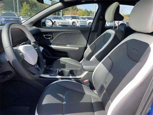 New 2025 Kia K4 GT-Line Turbo image 24
