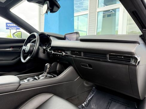Used 2019 MAZDA MAZDA3 AWD Hatchback image 23