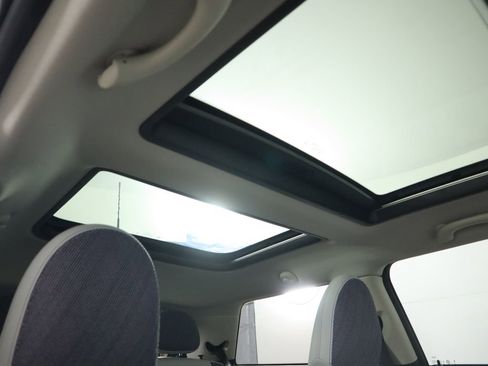 Certified 2025 MINI Cooper S image 18