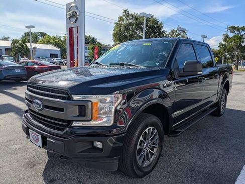 Used 2018 Ford F150 XLT w/ Equipment Group 301A Mid AWD/4WD image 8