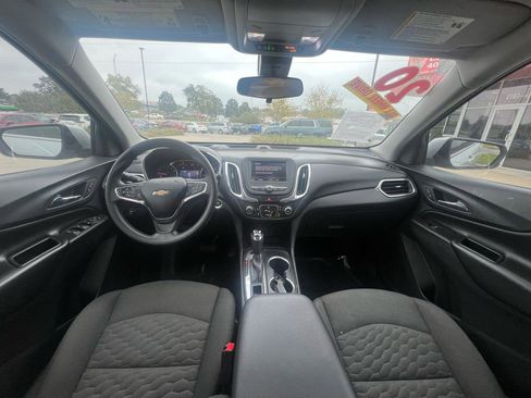 Used 2020 Chevrolet Equinox LT AWD/4WD image 11