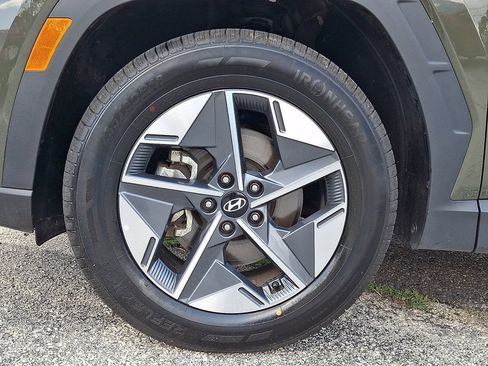 Certified 2025 Hyundai Tucson SEL FWD image 8