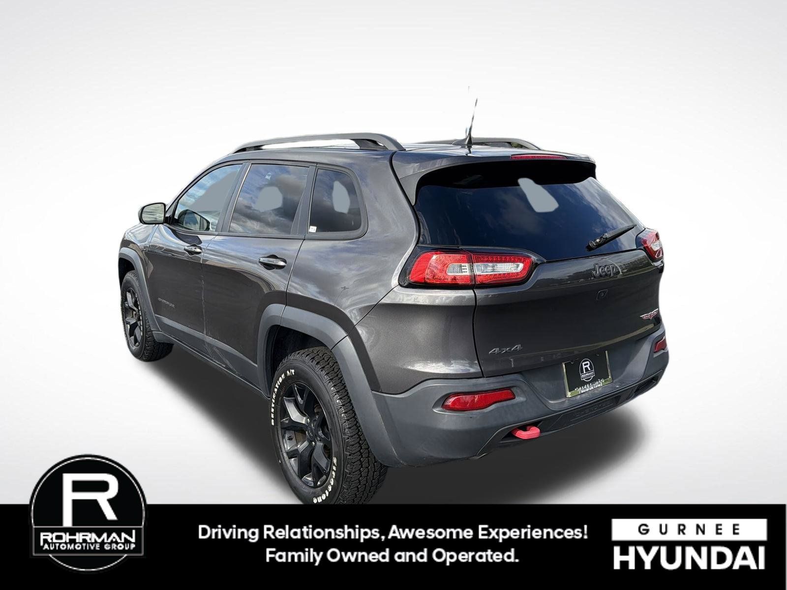 Used 2017 Jeep Cherokee Trailhawk w/ Comfort/Convenience Group AWD/4WD image 7
