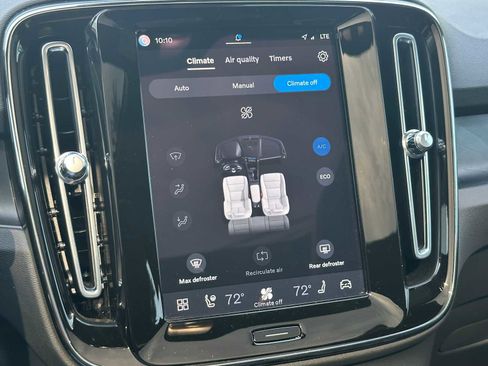 Certified 2023 Volvo C40 P8 Recharge Ultimate AWD/4WD image 29