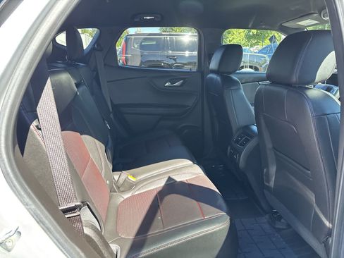Used 2021 Chevrolet Blazer RS w/ Enhanced Convenience Package AWD/4WD image 6