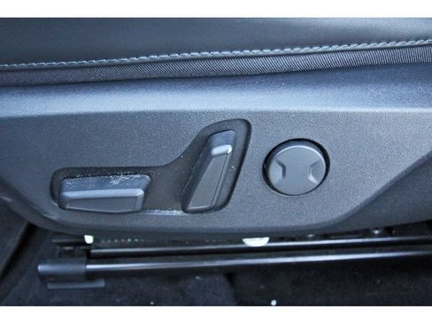 Used 2023 Kia Niro Wind FWD image 30