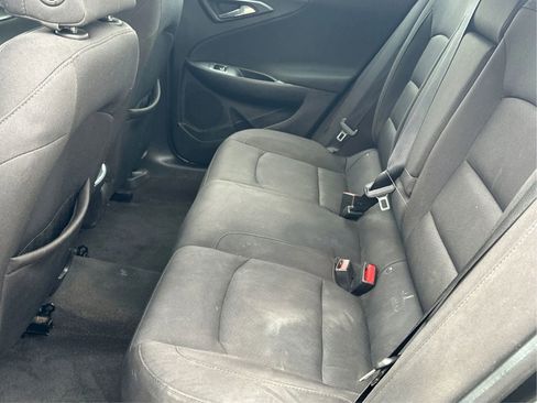 Used 2018 Chevrolet Malibu LT FWD image 10