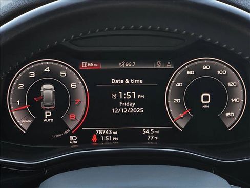 Used 2019 Audi Q8 Premium Plus w/ Premium Plus image 22