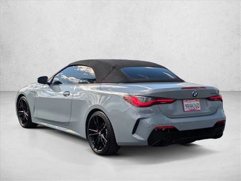 Used 2022 BMW M440i Convertible image 7