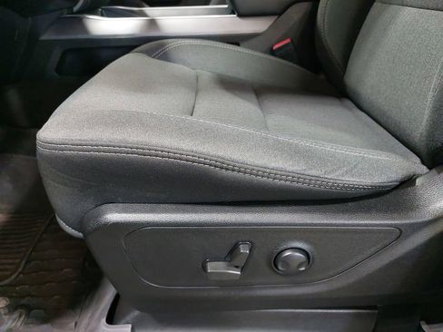 Used 2022 RAM 1500 Big Horn AWD/4WD image 29