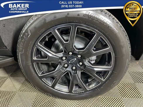 New 2026 Chevrolet Suburban Premier w/ Sun And Tow Package AWD/4WD image 41