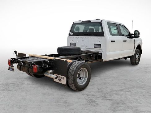 New 2026 Ford F350 XL image 11