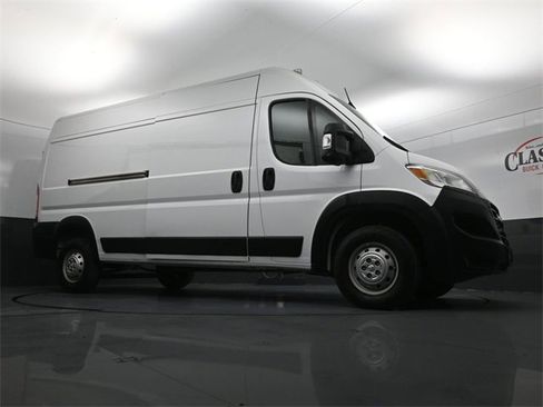 Used 2023 RAM ProMaster 2500 w/ Driver Convenience Group image 24