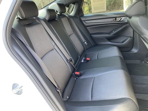 Used 2022 Honda Accord Sport image 33