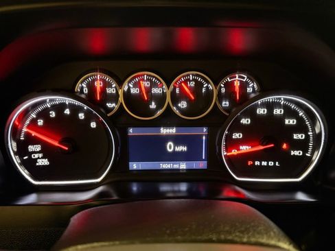 Used 2020 Chevrolet Silverado 1500 LT w/ Texas Edition image 18