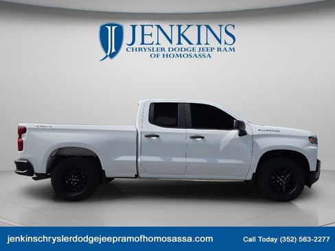 Used 2019 Chevrolet Silverado 1500 W/T w/ Trailering Package AWD/4WD image 2
