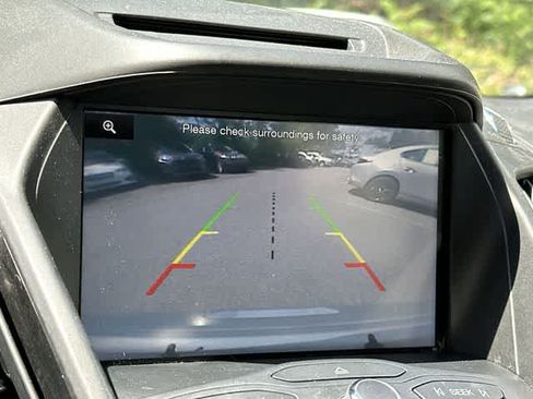 Used 2015 Ford Escape SE w/ Equipment Group 201A AWD/4WD image 14