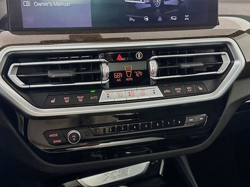 Used 2024 BMW X3 xDrive30i image 16