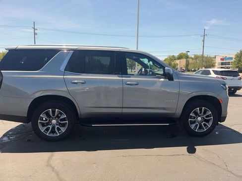 Used 2023 Chevrolet Tahoe LT w/ LT Signature Plus Package AWD/4WD image 5