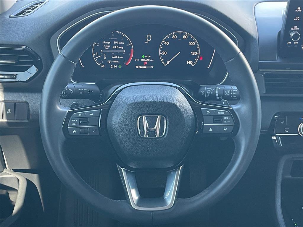Used 2025 Honda Pilot EX-L image 12