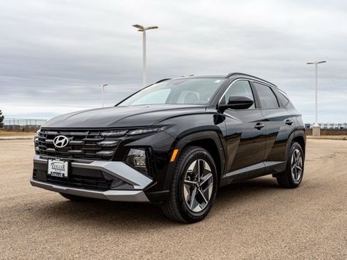 Used 2026 Hyundai Tucson SEL image 2