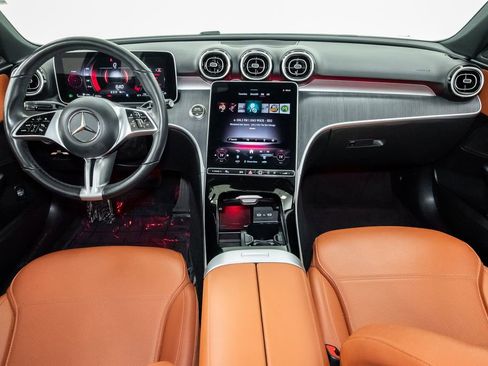 Used 2025 Mercedes-Benz C 300 4MATIC Sedan image 24