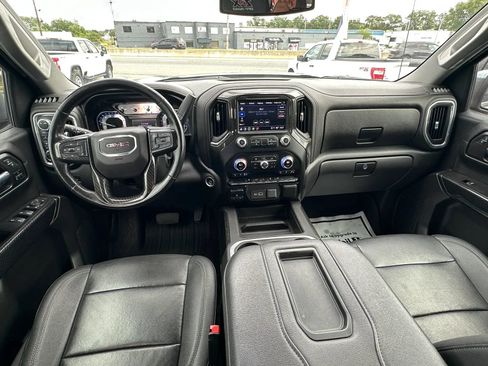 Used 2021 GMC Sierra 1500 SLT w/ SLT Convenience Package AWD/4WD image 28