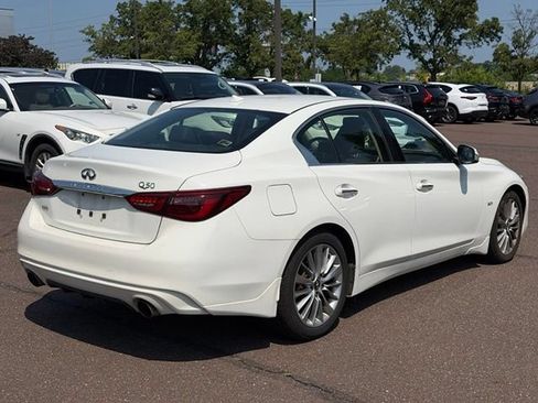 Used 2019 INFINITI Q50 Luxe w/ Essential Package (3.0T Luxe) AWD/4WD image 7