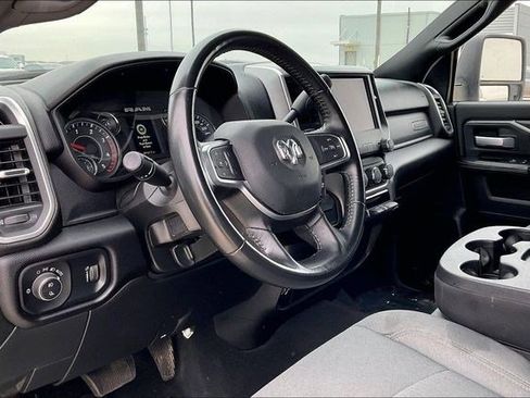 Used 2024 RAM 3500 Big Horn image 16