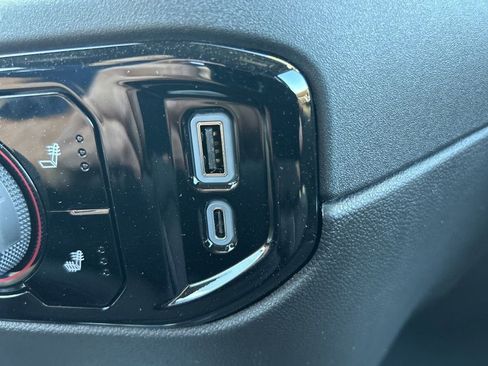 New 2026 Chevrolet Silverado 1500 LT image 17