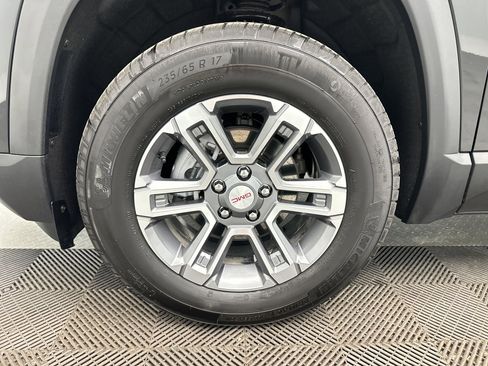 Certified 2025 GMC Terrain Elevation w/ Elevation Premium Package AWD/4WD image 11