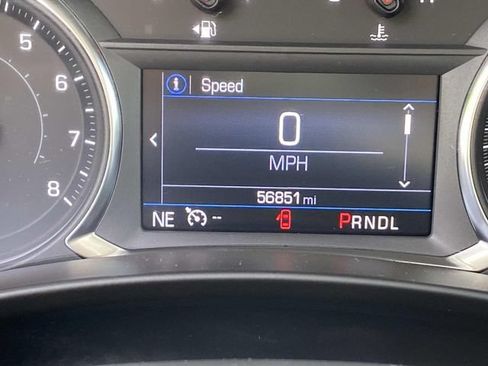 Used 2024 Chevrolet Equinox LT FWD image 34