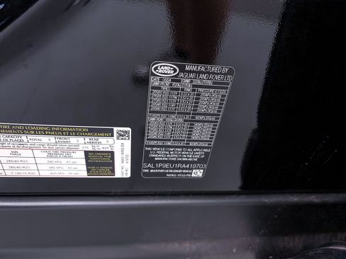 Used 2024 Land Rover Range Rover Sport SE AWD/4WD image 39