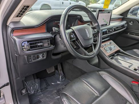 Used 2023 Lincoln Aviator Grand Touring image 14