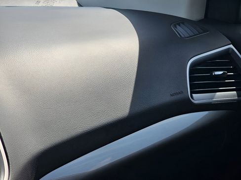 New 2024 Ford Edge SE image 30