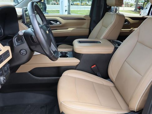 Certified 2021 Chevrolet Suburban Premier w/ Max Trailering Package image 22