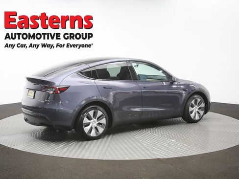 Used 2021 Tesla Model Y Long Range AWD/4WD image 33