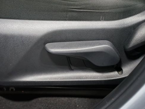 Certified 2025 Toyota RAV4 LE image 31