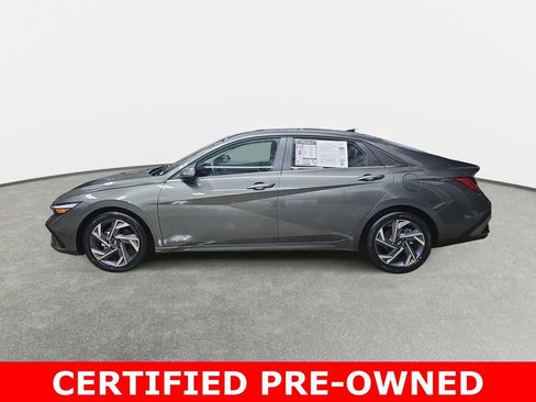 Certified 2025 Hyundai Elantra Limited image 8