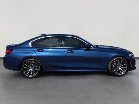 Used 2021 BMW 330i Sedan w/ Convenience Package RWD image 6