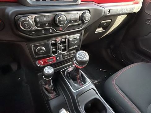 Used 2020 Jeep Wrangler Unlimited Rubicon image 14