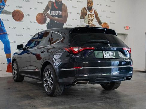 Used 2023 Acura MDX SH-AWD w/ Technology Package image 23